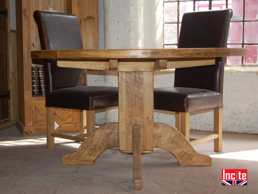 Solid Rustic Pine Round Pedestal Table