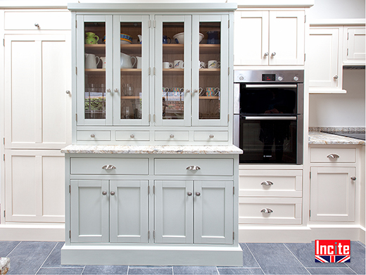 Custom Made Hand Painted Oak Kitchen Kitchen in Farrow and Ball Colour's Pointing and Mizzle, Handmade kitchens, Handmade Fitted Kitchens, Painted wooden Kitchens, Derbyshire, Painted Fitted Bespoke Kitchens Derby 