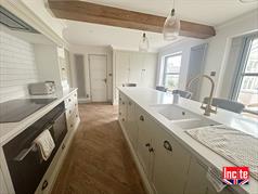 Painted Oak Custom Shaker Kitchen handcrafted to order by Incite Interiors Derbyshire