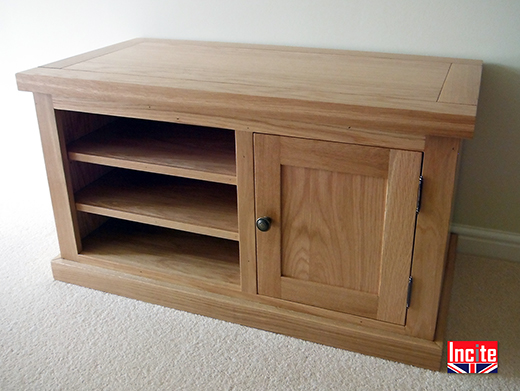 Tailor Made To Measure Oak TV Media Unit