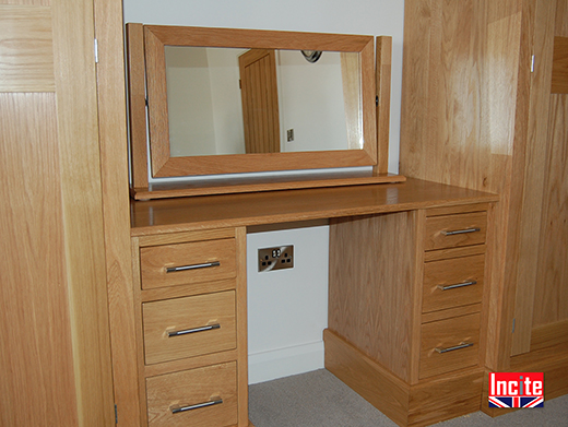 Oak Freestanding Wardrobe Fitment