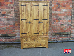 Rustic Triple Rustic Pine Wardrobe 