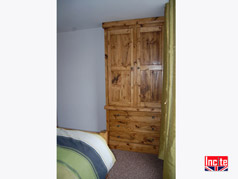 Rustic Chunky Plank Pine Double wardrobe 