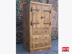 Handmade Plank Pine Linen Storage Box