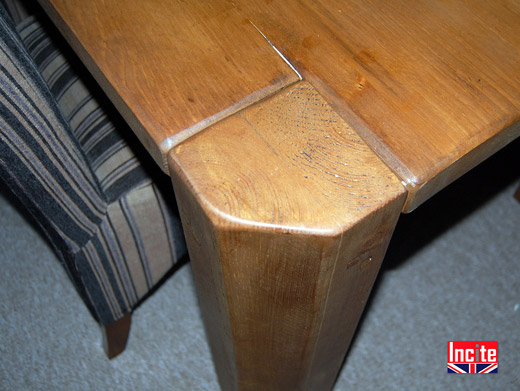 Solid Plank Pine Junk Leg Table